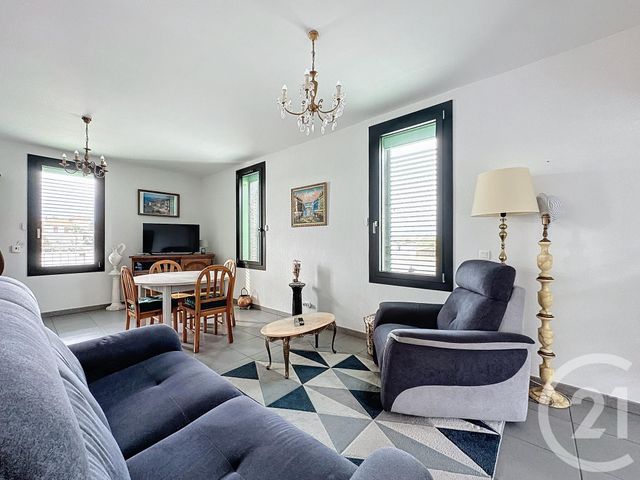 Appartement T3 à vendre - 3 pièces - 65,78 m2 - Le Grau D Agde - 34 - LANGUEDOC-ROUSSILLON