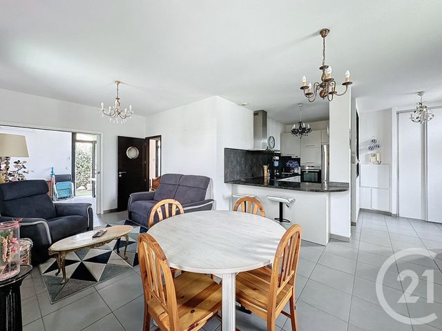 Appartement T3 à vendre - 3 pièces - 65,78 m2 - Le Grau D Agde - 34 - LANGUEDOC-ROUSSILLON