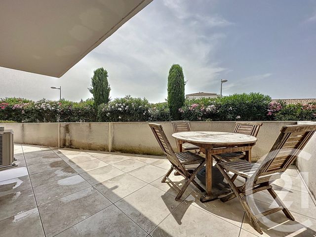Appartement T3 à vendre - 3 pièces - 54,77 m2 - Agde - 34 - LANGUEDOC-ROUSSILLON