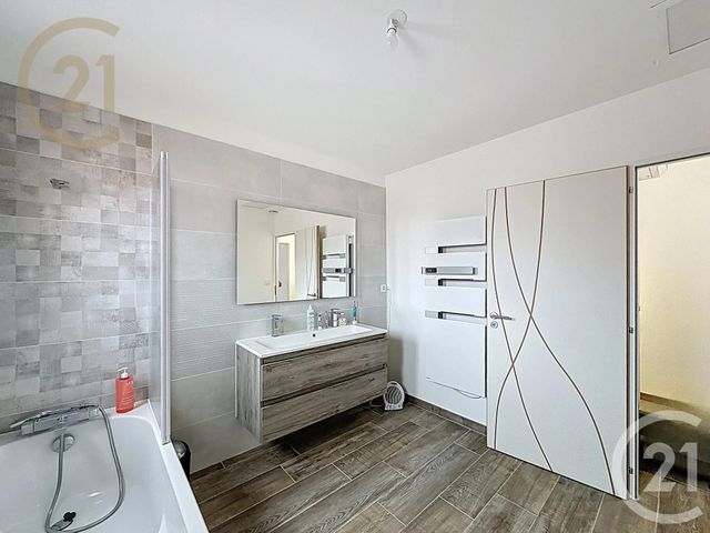 Maison à vendre - 5 pièces - 123,20 m2 - Pinet - 34 - LANGUEDOC-ROUSSILLON