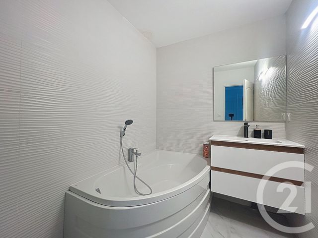 Maison à vendre - 5 pièces - 117,14 m2 - Agde - 34 - LANGUEDOC-ROUSSILLON