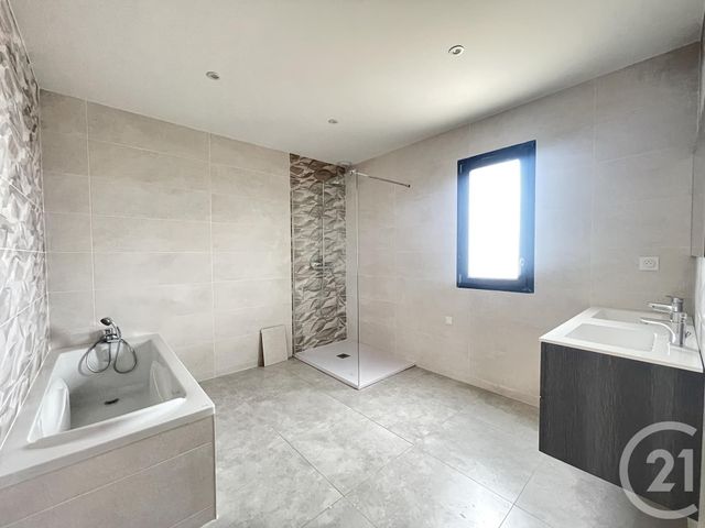 Maison à vendre - 5 pièces - 135 m2 - Portiragnes - 34 - LANGUEDOC-ROUSSILLON