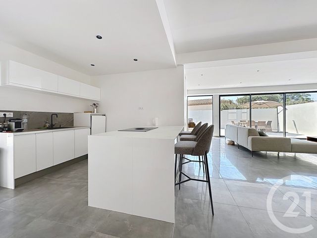 Maison à vendre - 4 pièces - 185,35 m2 - Le Grau D Agde - 34 - LANGUEDOC-ROUSSILLON