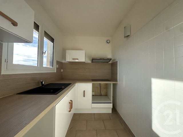 Appartement T4 à vendre - 4 pièces - 78,77 m2 - Agde - 34 - LANGUEDOC-ROUSSILLON