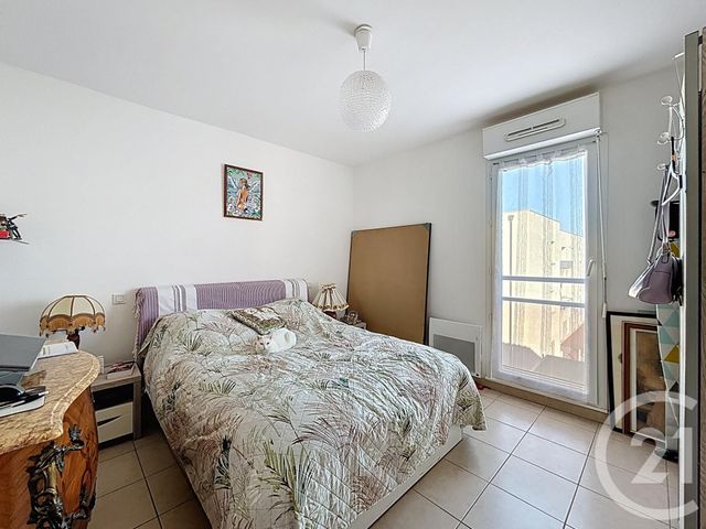 Appartement T4 à vendre - 4 pièces - 80,68 m2 - Agde - 34 - LANGUEDOC-ROUSSILLON