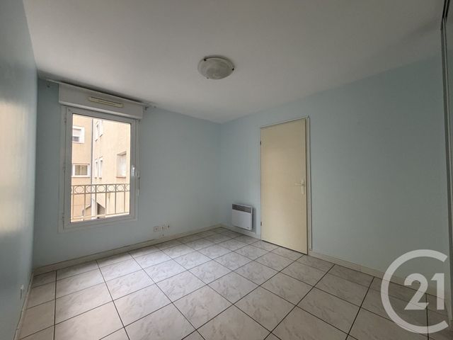 Appartement T3 &agrave; vendre - 3 pi&egrave;ces - 99,57 m2 - Agde - 34 - LANGUEDOC-ROUSSILLON
