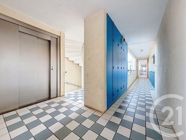 Appartement Studio Cabine &agrave; vendre - 1 pi&egrave;ce - 24,70 m2 - Le Cap D Agde - 34 - LANGUEDOC-ROUSSILLON