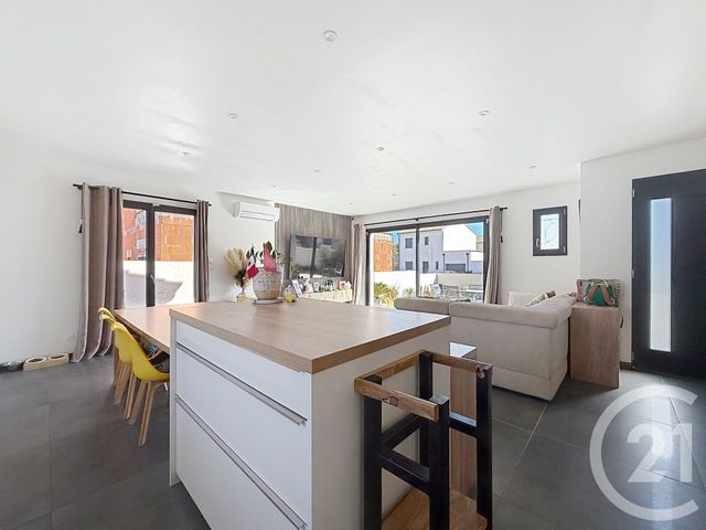 Maison &agrave; vendre - 4 pi&egrave;ces - 96,38 m2 - Vias - 34 - LANGUEDOC-ROUSSILLON