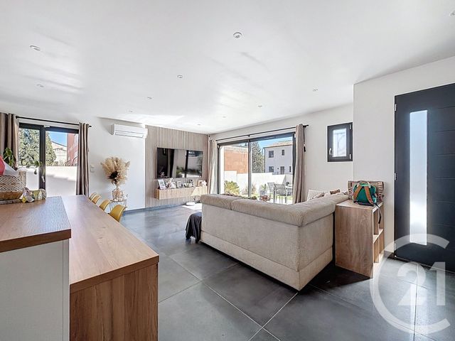 Maison &agrave; vendre - 4 pi&egrave;ces - 96,38 m2 - Vias - 34 - LANGUEDOC-ROUSSILLON