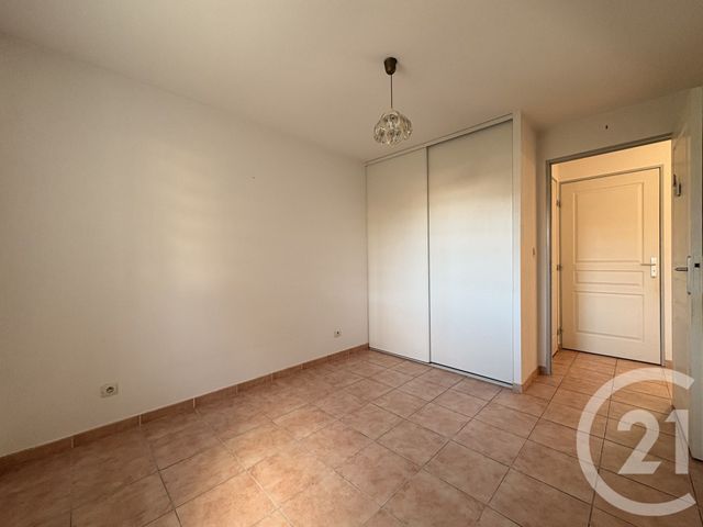 Appartement T3 &agrave; vendre - 3 pi&egrave;ces - 55,54 m2 - Agde - 34 - LANGUEDOC-ROUSSILLON