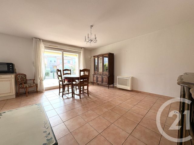 Appartement T3 &agrave; vendre - 3 pi&egrave;ces - 55,54 m2 - Agde - 34 - LANGUEDOC-ROUSSILLON