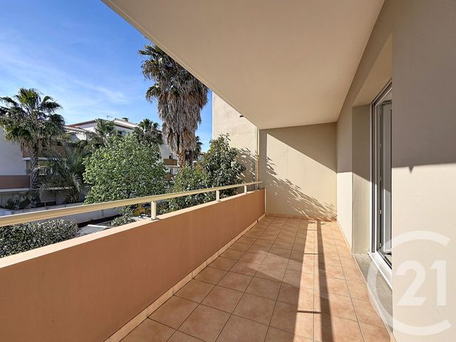 Appartement T3 &agrave; vendre - 3 pi&egrave;ces - 62,13 m2 - Agde - 34 - LANGUEDOC-ROUSSILLON