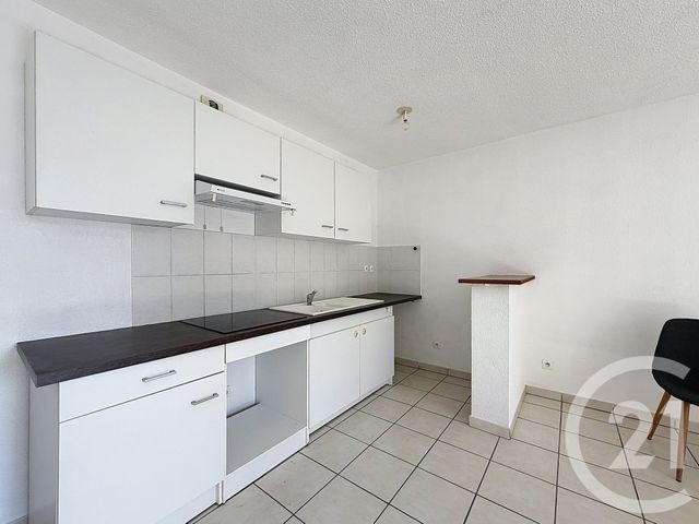 Appartement T3 &agrave; vendre - 3 pi&egrave;ces - 62,13 m2 - Agde - 34 - LANGUEDOC-ROUSSILLON