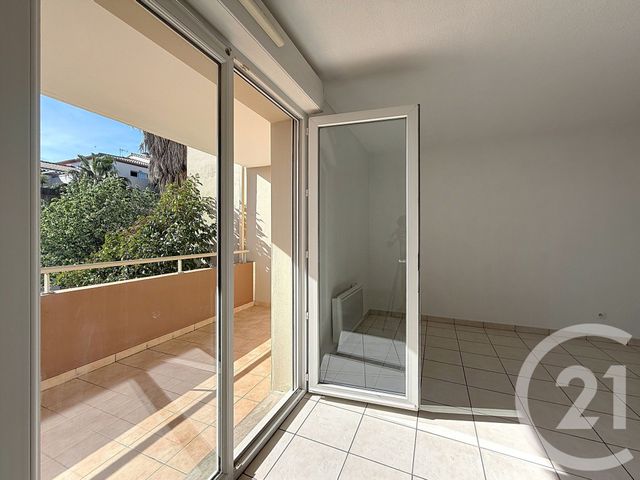 Appartement T3 &agrave; vendre - 3 pi&egrave;ces - 62,13 m2 - Agde - 34 - LANGUEDOC-ROUSSILLON