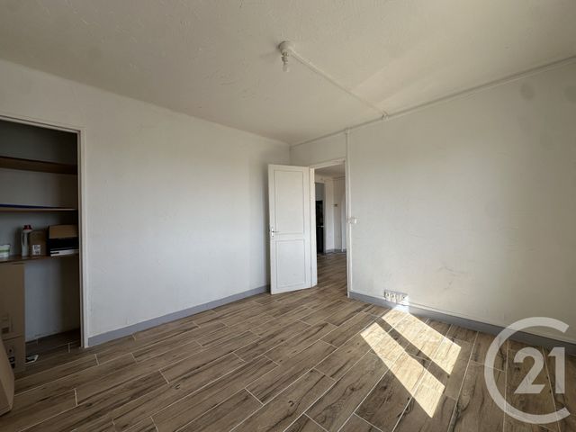 Appartement T3 &agrave; vendre - 3 pi&egrave;ces - 60,33 m2 - Agde - 34 - LANGUEDOC-ROUSSILLON