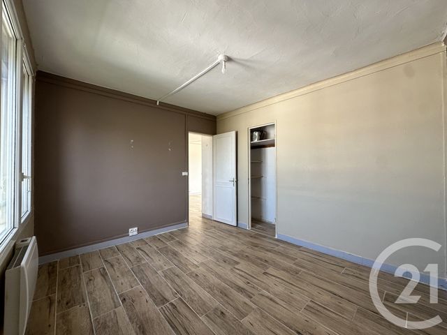 Appartement T3 &agrave; vendre - 3 pi&egrave;ces - 60,33 m2 - Agde - 34 - LANGUEDOC-ROUSSILLON