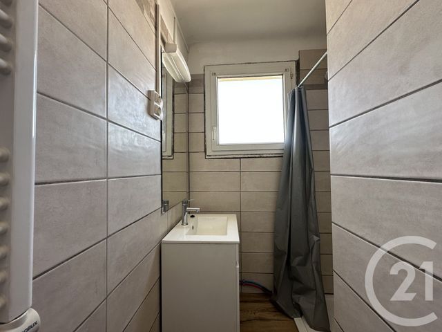 Appartement T3 &agrave; vendre - 3 pi&egrave;ces - 60,33 m2 - Agde - 34 - LANGUEDOC-ROUSSILLON