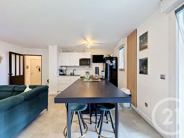 Appartement T3 &agrave; vendre - 3 pi&egrave;ces - 62,49 m2 - Agde - 34 - LANGUEDOC-ROUSSILLON
