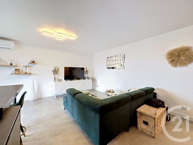 Appartement T3 &agrave; vendre - 3 pi&egrave;ces - 62,49 m2 - Agde - 34 - LANGUEDOC-ROUSSILLON