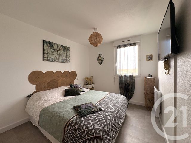 Appartement T3 &agrave; vendre - 3 pi&egrave;ces - 62,49 m2 - Agde - 34 - LANGUEDOC-ROUSSILLON