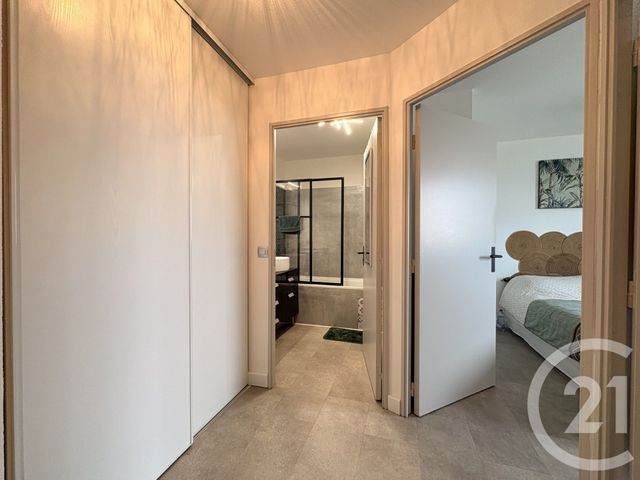 Appartement T3 &agrave; vendre - 3 pi&egrave;ces - 62,49 m2 - Agde - 34 - LANGUEDOC-ROUSSILLON