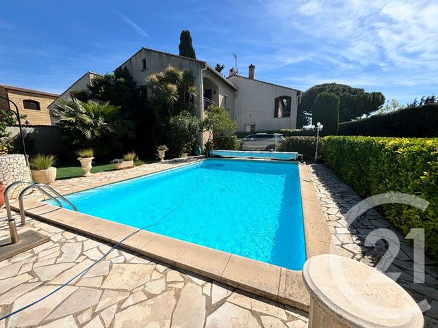 Maison &agrave; vendre - 7 pi&egrave;ces - 220,20 m2 - Vias - 34 - LANGUEDOC-ROUSSILLON