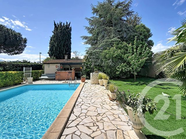 Maison &agrave; vendre - 7 pi&egrave;ces - 220,20 m2 - Vias - 34 - LANGUEDOC-ROUSSILLON
