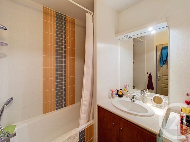 Appartement T3 &agrave; vendre - 3 pi&egrave;ces - 54,12 m2 - Agde - 34 - LANGUEDOC-ROUSSILLON