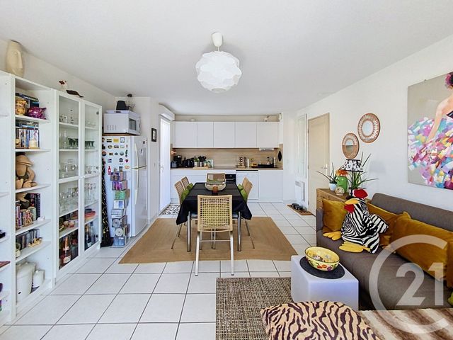 Appartement T3 &agrave; vendre - 3 pi&egrave;ces - 54,12 m2 - Agde - 34 - LANGUEDOC-ROUSSILLON