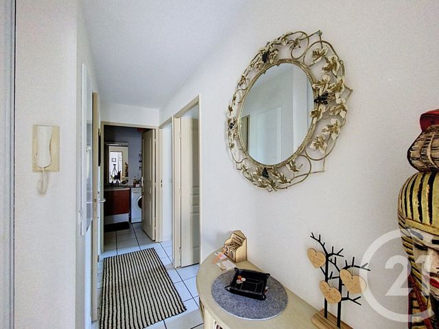 Appartement T3 &agrave; vendre - 3 pi&egrave;ces - 54,12 m2 - Agde - 34 - LANGUEDOC-ROUSSILLON