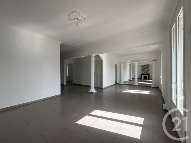 Appartement T4 &agrave; vendre - 5 pi&egrave;ces - 106,69 m2 - Agde - 34 - LANGUEDOC-ROUSSILLON