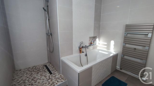 Maison à vendre - 7 pièces - 200 m2 - La Ville Du Bois - 91 - ILE-DE-FRANCE