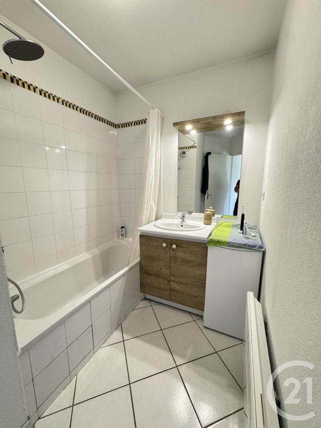 Appartement T3 &agrave; louer - 3 pi&egrave;ces - 72,89 m2 - Toulouse - 31 - MIDI-PYRENEES