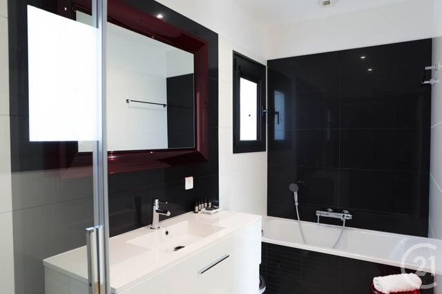 Maison à louer - 6 pièces - 390 m2 - L Ile Rousse - 202 - CORSE