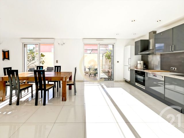 Appartement T3 à vendre - 3 pièces - 80,65 m2 - Calvi - 202 - CORSE