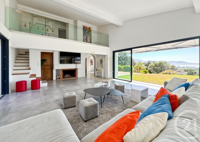 Maison à vendre - 7 pièces - 378 m2 - Lumio - 202 - CORSE