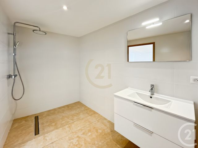 Bureaux à louer - 69.79 m2 - 202 - Haute-Corse