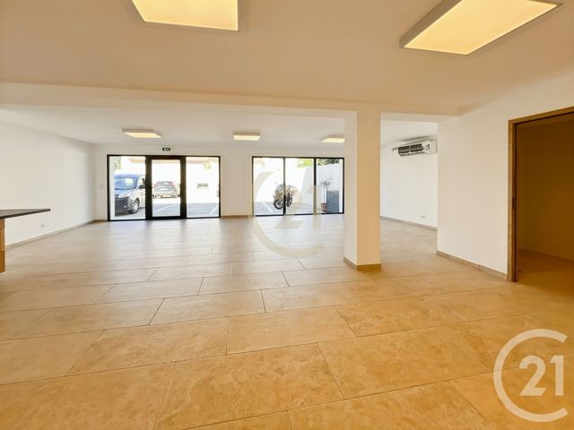 Bureaux à louer - 69.79 m2 - 202 - Haute-Corse