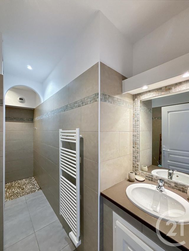 Appartement T3 à vendre - 3 pièces - 53,75 m2 - L Ile Rousse - 202 - CORSE