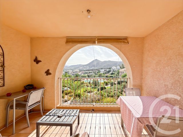 Prix immobilier L ILE ROUSSE - Photo d’un appartement vendu