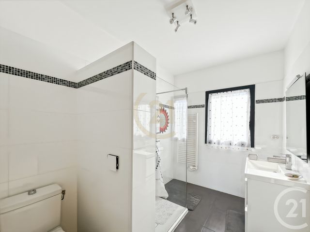 Appartement T2 à louer - 2 pièces - 52,64 m2 - St Florent - 202 - CORSE