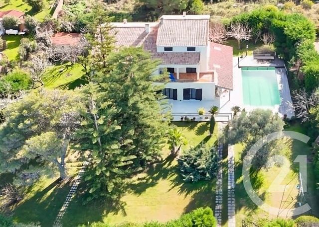 Maison &agrave; vendre - 12 pi&egrave;ces - 420 m2 - St Florent - 202 - CORSE