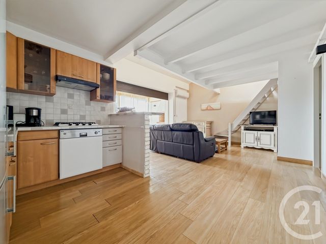 Appartement T3 &agrave; vendre - 4 pi&egrave;ces - 56,28 m2 - St Florent - 202 - CORSE