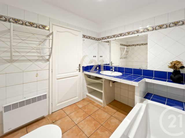 Appartement T3 &agrave; louer - 3 pi&egrave;ces - 79,33 m2 - L Ile Rousse - 202 - CORSE