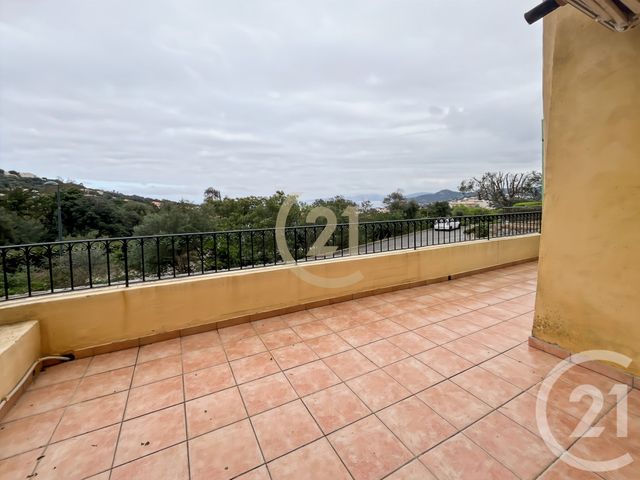 Appartement T3 &agrave; louer - 3 pi&egrave;ces - 79,33 m2 - L Ile Rousse - 202 - CORSE