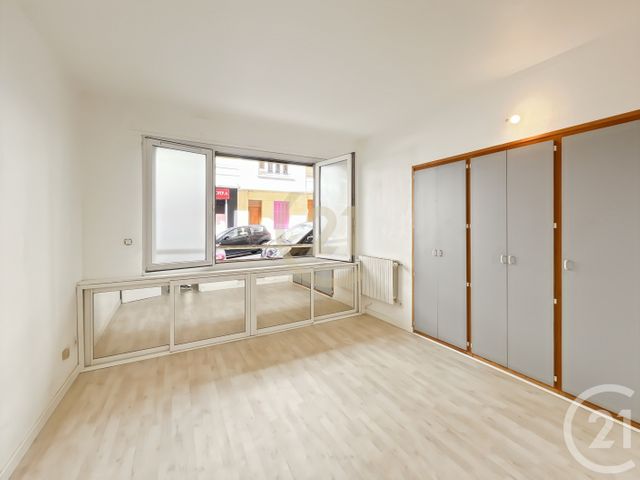 Appartement T5 &agrave; louer - 5 pi&egrave;ces - 93,50 m2 - Bastia - 202 - CORSE
