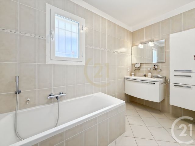 Appartement T4 &agrave; vendre - 4 pi&egrave;ces - 79,03 m2 - Calvi - 202 - CORSE