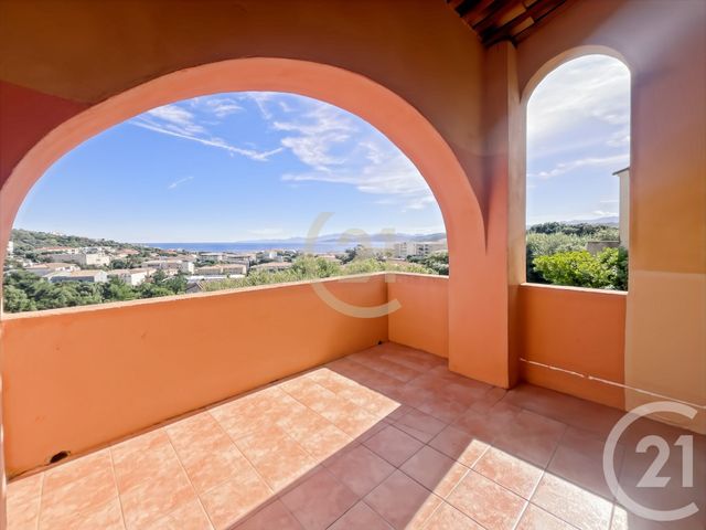 Appartement Duplex &agrave; louer - 3 pi&egrave;ces - 45,83 m2 - L Ile Rousse - 202 - CORSE