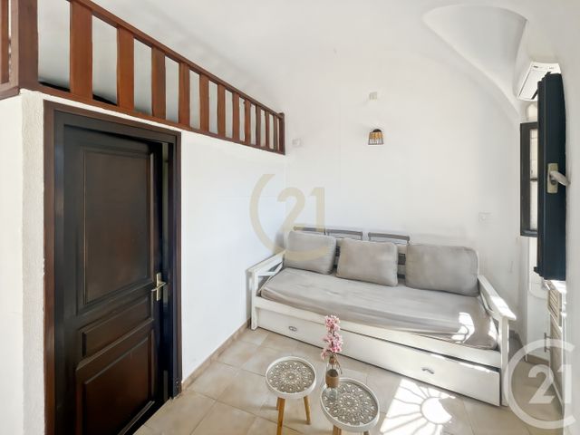 Appartement Studio &agrave; louer - 1 pi&egrave;ce - 17 m2 - Belgodere - 202 - CORSE