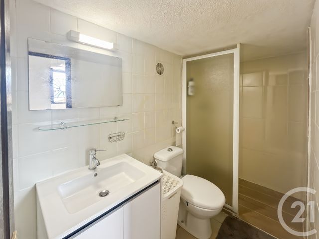 Appartement Studio &agrave; louer - 1 pi&egrave;ce - 17 m2 - Belgodere - 202 - CORSE